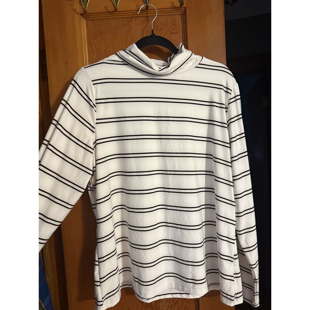 Brand New Apt. 9 Classic Striped Turtleneck size XXL